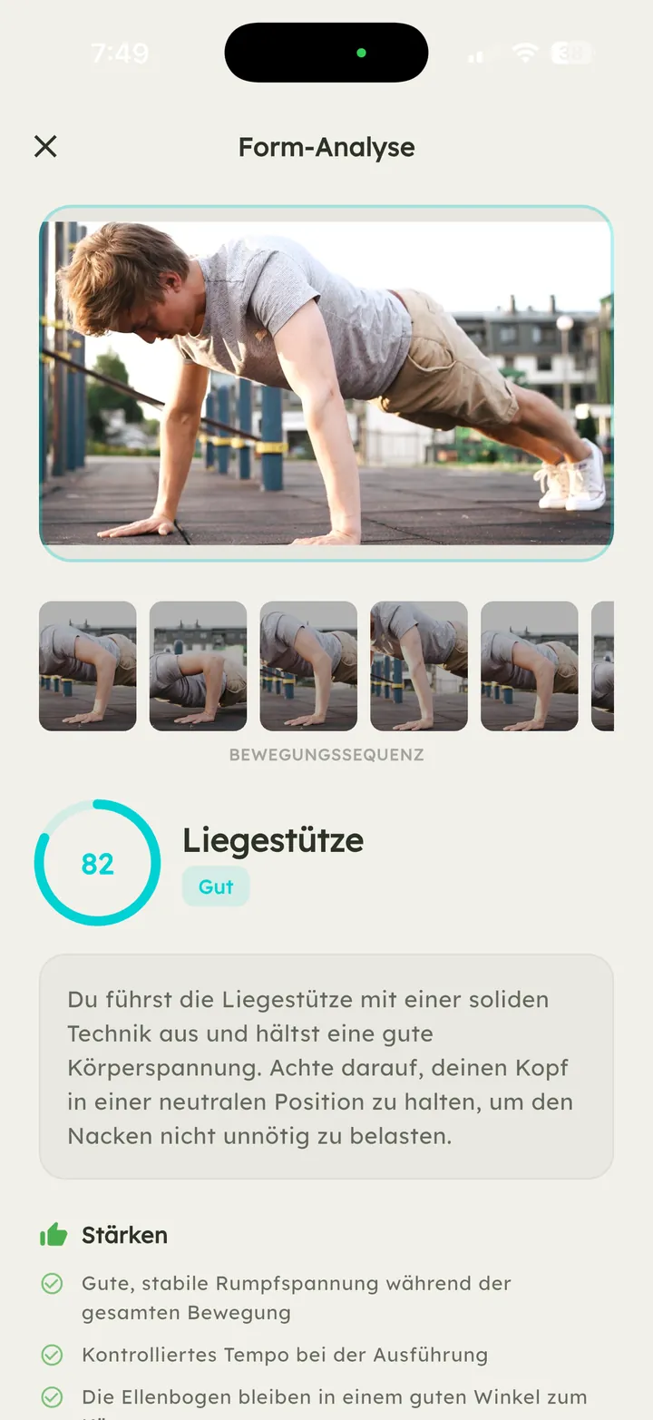 Vytal-KI-Formanalyse eines Liegestützes mit Score und Korrekturen